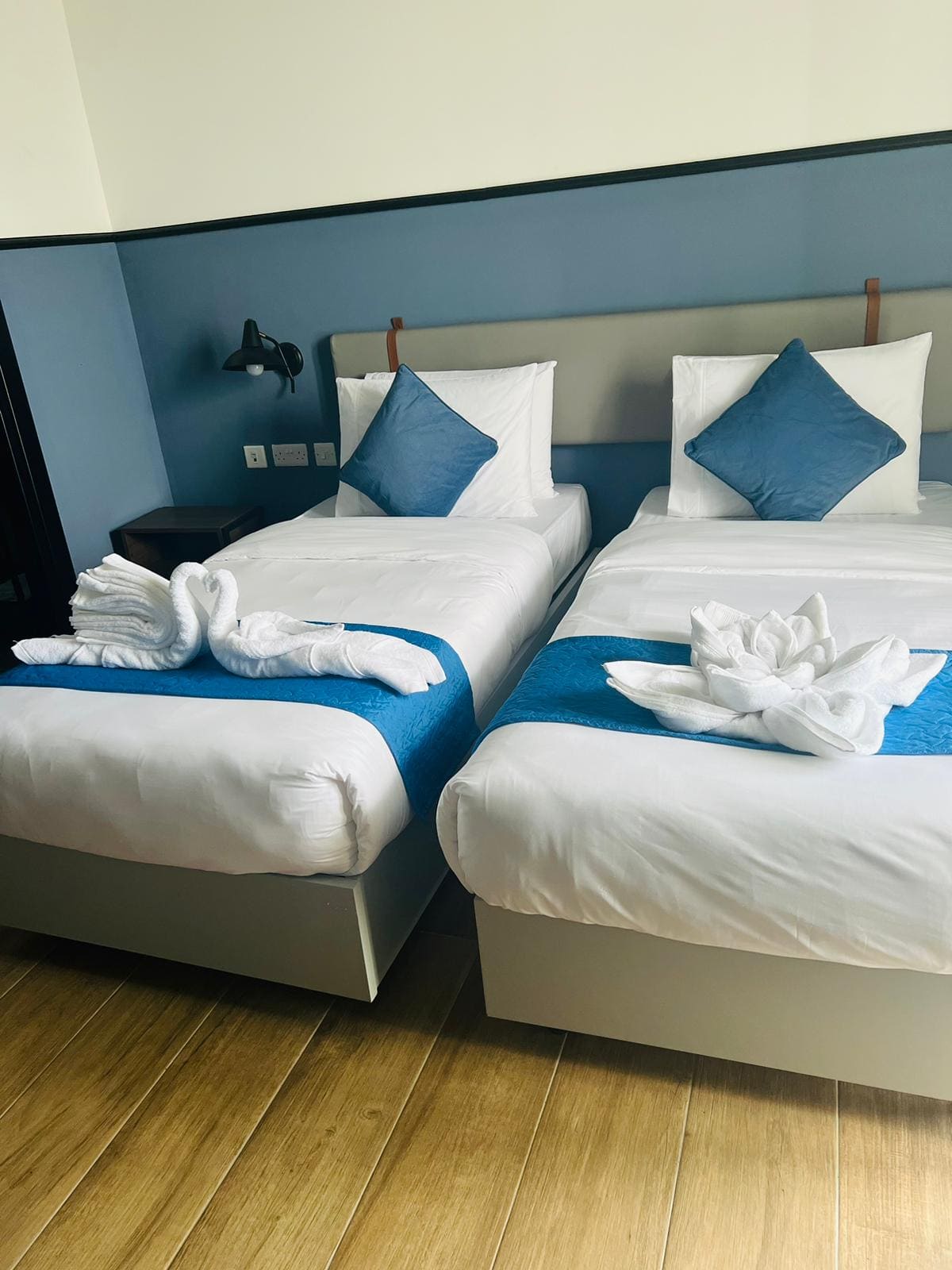 Sea View Waterfront Room